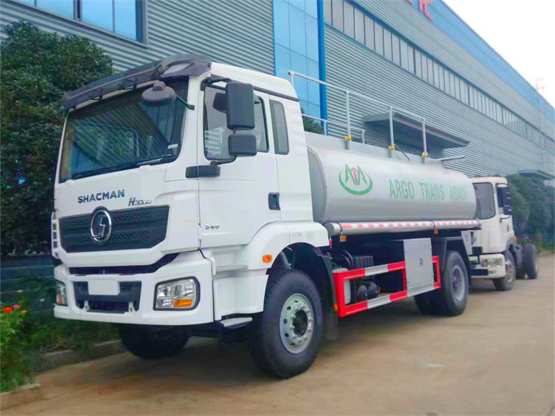 Shacman Oil Tank Truck-fuel tanker truck 15000 litres Shacman Oil Tank Truck-fuel tanker truck 15000 litres