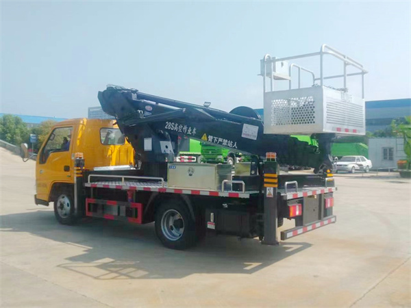 国六江玲直臂式高空作业车15_副本.jpg
