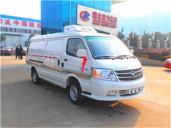 FOTON bread mini refrigerator trucks-freezer trucks 2.9m