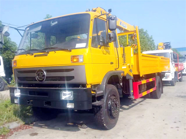 Dongfeng boom crane trucks-mounted crane-truck with crane 6.3~10 tons