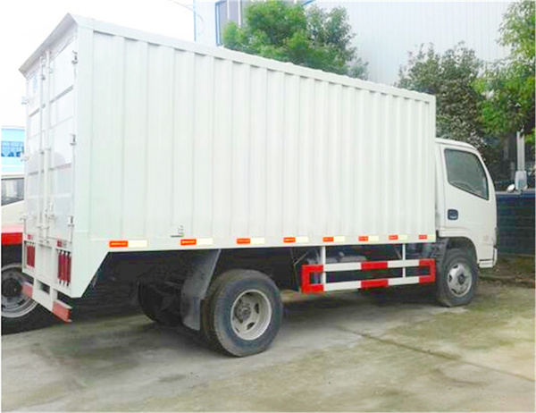 东风小多利卡厢式运输车5_副本.jpg