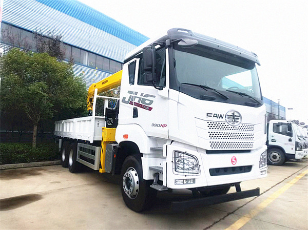 FAW with crane-12 ton truck crane-arm crane truck 6x4-rc crane truck