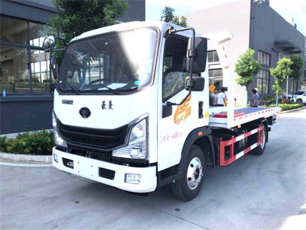Sinotruk HOWO 3 ton Recovery Truck Mini Flatbed Tow Truck Manufacturer China Wrecker Towing Truck Price